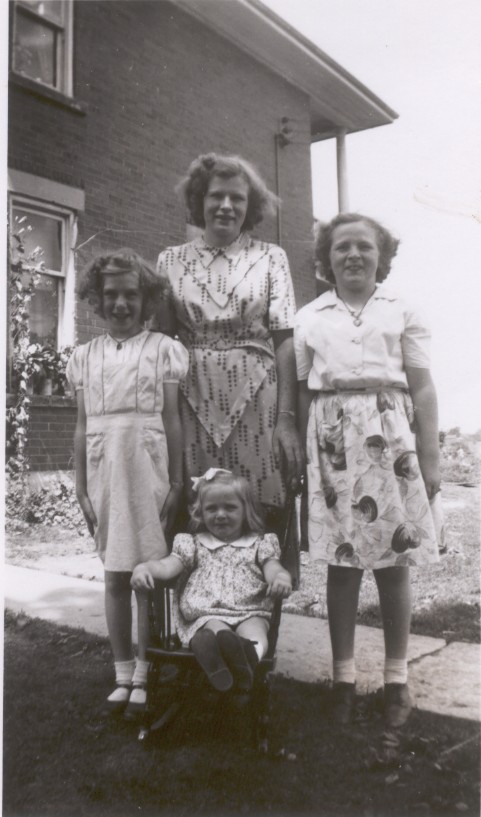 mom and sisters