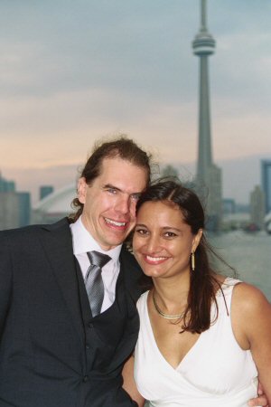 Toronto wedding aboard the Challenge